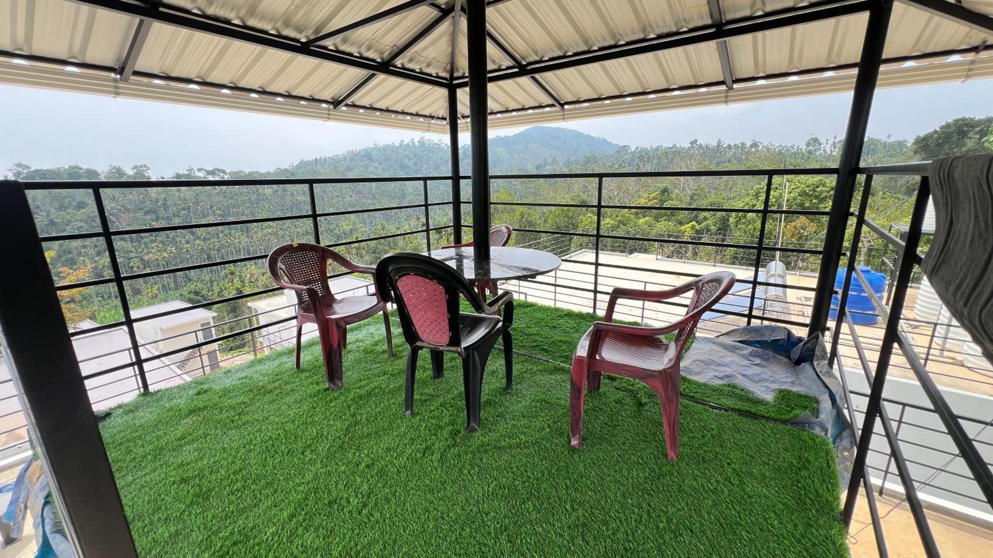Aura Safari Hotel Vaduvanchal Exterior photo